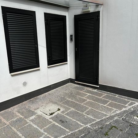 Roby & Simo Apartment San Giorgio a Cremano Exterior foto